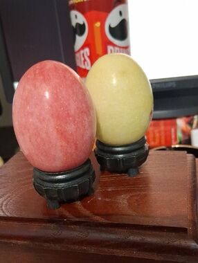 2 Marble Eggs